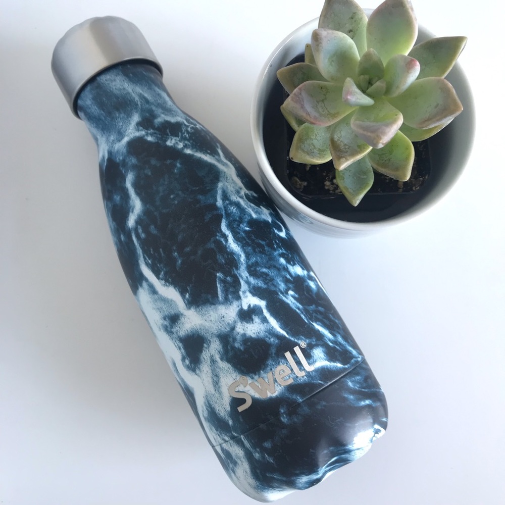 Swell Water Bottle